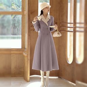 Women' Blends 2023 Autumn And Winter Korean Edition High End Purple Woolen Coat Mid Length Hepburn Fit Style Women 230829