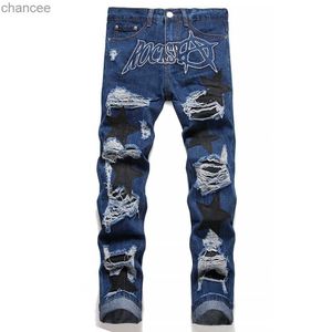 Männer Sterne Patches Denim Jeans Buchstaben Stickerei Löcher Zerrissene Distressed Hosen Lose Gerade Hosen Blau Schwarz HKD230829