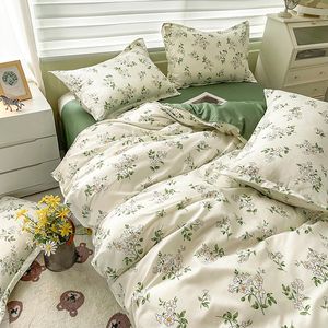 Conjuntos de cama Soft Set Moda Duveta Capa Planta Padrão Home Têxtil Rainha King Size Cama Folha Quilt Fronha Linho 230828