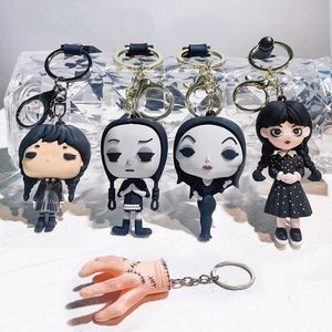 豪華なキーチェーン映画水曜日のaddamsキーチェーンアダムスファミリーキーリングファッションカップルバッグオーナメントキーチェーンカーペンダントキッズパーティーギフト230828