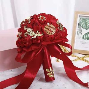Flores decorativas noiva segurando pogal de casamento chinês adereços simulação de rosas vermelhas