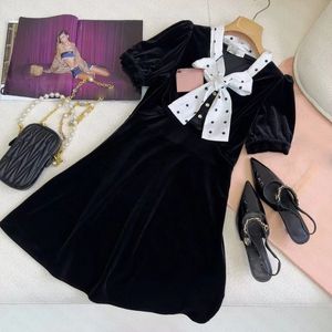 23 Summer Women Designer Dress Tee Shirts Dresses With Crystal Beading Girls Milan Runway Tank Top A-line Short Sleeve Velour Dress High End Mini Bow Designer Dresses