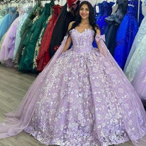 Lüks ışıltılı lavanta quinceanera elbise ile pelerin aplike dantel çiçek doğum günü partisi balo vestidos de 15 anos