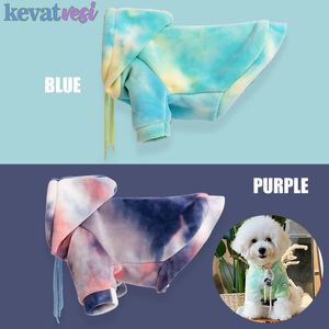 Hundkläder tie-dye stil hund hoodies mode husdjurskläder för små medelstora katthundar chihuahua Yorkshire höst vinter fleece varm kappa 230828