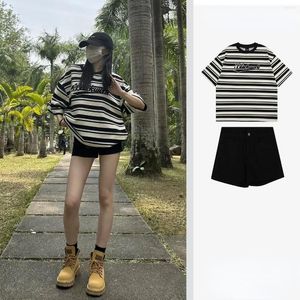 Mulheres Tracksuits Petite Sportswear Verão Americano Vintage Preto e Branco Confrontando Stripe Manga Curta T-shirt Alta Cintura Jeans Terno