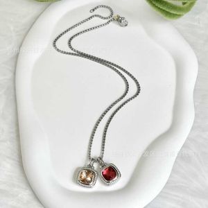 Designer-DY-Halskette, luxuriös, beliebt, Halskette mit Zirkon-Anhänger, Zubehör, Schmuck, hochwertiges, stilvolles, romantisches Valentinstagsgeschenk der Spitzenklasse