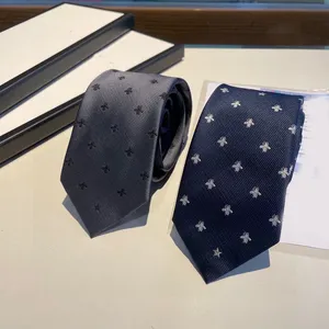 Projektant Silk Neck Ties Mens Jacquard pszczoła ręcznie robiona krawat dla mężczyzn ślubny krawat biznesowy z pudełkiem G2308295z-6