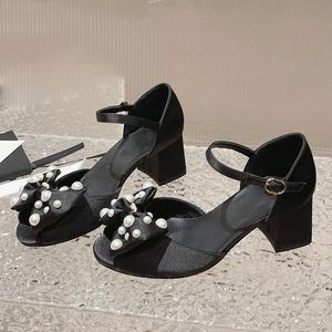 Sapatos femininos de salto grosso, sapato social de seda com pérolas artificiais, fivela ajustável no tornozelo, dedos redondos retrô com laço, sapato de casamento feminino para festa com bolsas Duat