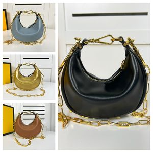 Designer handväska nymåne väska designer axelväska klassisk kedja väska a7 high-end läder kosmetisk väska mini crossbody väska sadel väska mobiltelefonpåse