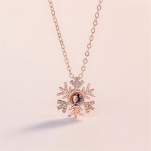 Pendant Necklaces Snowflake 100 Language I Love You Projection Necklace For Women Rose Gold&Silver Color Romantic Memory Jewelry