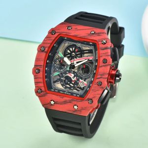 Luxury Mens Watches Quartz Watch Waterproof Business armbandsur Män aa Chronograph Functions Gratis frakt Present gratis frakt