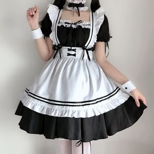 Fantasia de tema preto fofo lolita empregada doméstica feminina feminina mulher adorável empregada de costuras de costura de animação show de roupa japonesa roupas de vestido 230830