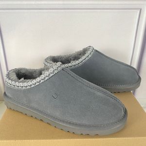 Stivaletto Tasman grigio Tazz Stivaletto corto con punta tonda solida Taglio in pelle di pecora Classico Super Mini Stivaletto con suola spessa Scarpe basse invernali da donna Stivaletto autunnale caldo in pelle scamosciata con tomaia in lana