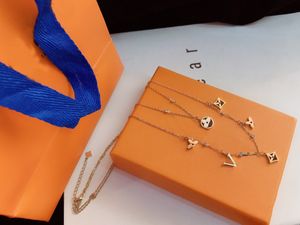 Luxury Designer Necklaces 18K Gold Plated Charm Necklace double-deck flower Stainless Steel Jewelry Engagement Party Long Chain Designer Brand Necklace Y23272