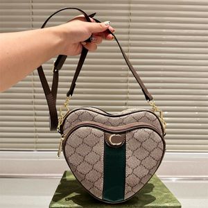 Kalp şeklindeki tasarımcı g kadın çanta küçük moda omuz çantası lüks bayanlar crossbody çanta marka cüzdanlar mektup kadın çapraz vücut çantası