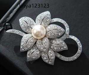 Vintage Look White Gold Clear Crinestone Crystal Diamante Cream Pearl Center Flower and Bow Wedding Buquet Brouch