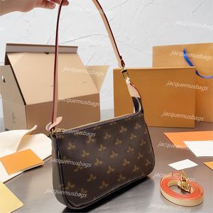 Mini pochette çanta tasarımcısı çapraz debriyaj çantası eski çiçek hobo çanta omuz çanta gerçek deri çanta moda çanta debriyaj çantası çanta cüzdanı 22-13cm