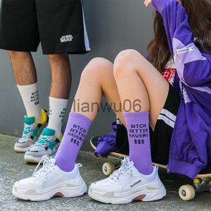 Другие одежда мода хип -хоп писем носки для мужчин женщины мультфильм хип -хоп носки уличный спортивный скейтборд черный белый носки для пары мужчина J230830