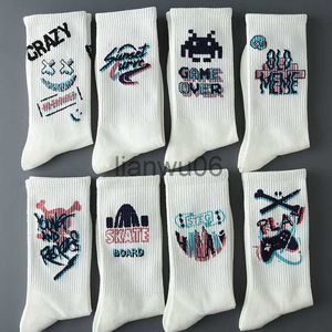 Others Apparel New Cyberpunk Style White Cartoon Gameing Socks for Men and Women Game Over Socks Cotton Women Ins Style Funny Happy Socks J230830