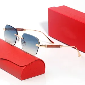 Mode-Herren-Sonnenbrille mit quadratischem Rahmen, Designer-Sonnenbrille, poliert, vergoldet, randlos, rotes Holz, dekorative Arme, zeitlose klassische Sonnenbrille, schneller Versand mit Box