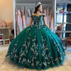 Verde esmeralda fora do ombro quinceanera vestidos de baile sem mangas apliques florais rendas flores artesanais doce 15 festa wear