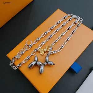 Klassiskt halsband för kvinnor mode smycken ballong vävt hundformat hänge halsband inklusive låda föredragen gåva