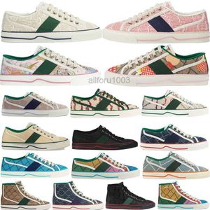 2023 Tennis 1977 Scarpe sportive casual GucciTrainers Scarpe da donna alte in tela da tennis Lettere Interleaved Modello stampato Sneakers piatte jacquard di lusso