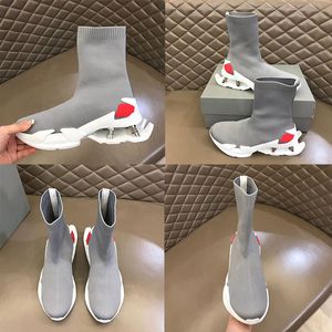 Designer Shoes High Top Sock Shoes Casual Shoes Man luxury knitted upper Slip On Sock boots 4 shock absorbers Lightweight comfortable high top men sneakers