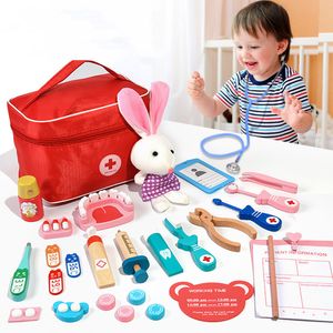 Verktyg Workshop Doctor Toys For Children Set Kids Wood Preteny Play Kit Games Girls Red Dentist Medicine Box tygväskor gåvor 230830