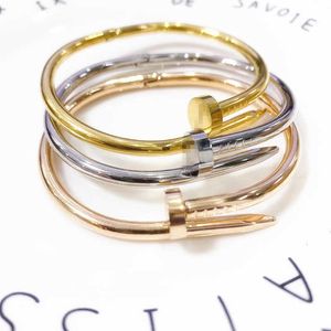 Designer de unhas pulseira luxo topo 18k rosa ouro natural prego titânio aço feminino luz luxo incolor aberto pulseira acessórios jóias presentes do dia dos namorados