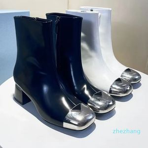 2023-Designer British Boots 여성 흑백 라운드 발가락 버클 아이언 오픈 파이널 특허 크기 35-41