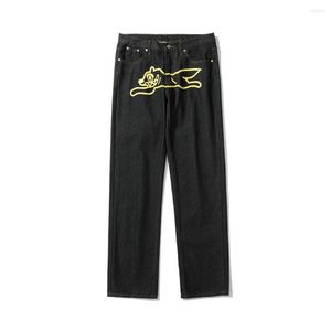 Mäns jeans 2023 Fashion Ropa Running Dog Pants Grafiska designerkläder Male Black Straight Denim Trousers