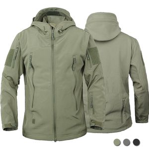 Mensjackor Militära utomhusmän hajar Skin Soft Shell Tactical Waterproof Windbreaker Army Combat Jacket Hooded Bomber Coats 230830