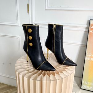 أعلى زر Qualit Button Boots في الكاحل المدببة Toe Stiletto Heels Zip Booties Calfskin Suede Sole Women 'Luxury Designer Dress Party Party Party Factory Size 35-41