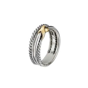 Tasarımcı Dy Ring Luxury Top 5A 925 Sterling Gümüş Bükülmüş Cross X Ring Classic Ring Aksesuarları Takı Yüksek Kalite Şık Romantik Sevgililer Günü Hediye Üst düzey