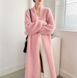Kadın Sweaters Avrupalı ​​tasarımcı kazak dış giyim sıcak yumuşak batwing kol moda kadın kazaklar triko paltolar 230831