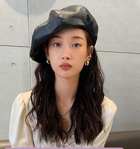 Berets 3 Colors Big Size PU Leather High Quality Pure Color Plain Female Hats Casual Personality Elegant Women Hat Gorros 230830