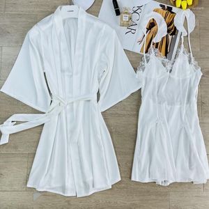 Damen-Nachtwäsche, Damen-Kimono-Bademantel, lockeres sexy Spitzen-Heimkleid, weiße Stickerei, Blumen-Hochzeitsrobe, Sommer-Nachthemd aus Seidensatin