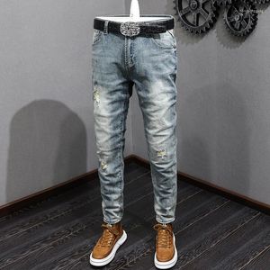 Мужские джинсы модельер Men Men Retro Blue Slim Fit Ratch Rate Rathed Buls Blouss винтажные повседневные джинсовые брюки Homre