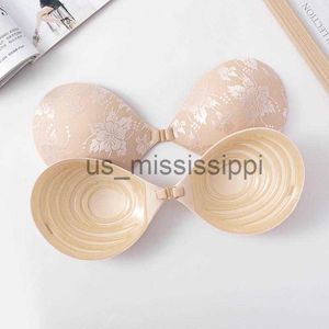 Breast Pad Reusable Lace Jacquard Silicone Bust Nipple Cover Pasties Women Breast Self Adhesive Invisible Lift Tape Push Up Strapless Bra x0831