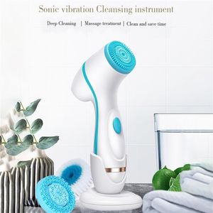 Electric Face Cleaners Facial Cleansing Brush Pore Ceaner Skin Deep Cleaning Spin Brush 3 Heads Face Spa Facial Beauty Massage 201191O