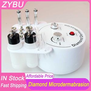 MINI 3IN1 Diamond Microdermabrasion Dermabrasion Skin Peeling Vacuum Spray Machine Ansiktsbehandling Anti Ålder Akne Borttagning Hem Använd Peel Skin Rejuvenation Beauty Care Care Care