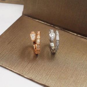 designer ring ladies rope knot ring luxury with diamonds fashion rings for women classic jewelry 18K gold plated rose wedding wholesales