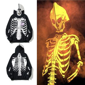 Męskie bluzy bluzy Sweter Hip -Hop Dark Wind Grip Podłączanie czaszki Bone Cardigan Hooded Sweater Kurtka Y2K Ubrania Bluzy 230831