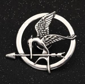 Hot Movie The Hunger Games Spilla Mockingjay Spilla con uccello e freccia placcata in oro Regalo nuovo