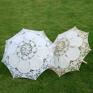 Neue Hochzeitsspitzen -Regenschirm Baumwolle Stickerei Bridal Regenschirm Weiß beige Parasol Sonne Regenschirm für Hochzeitsdekoration Fotografie