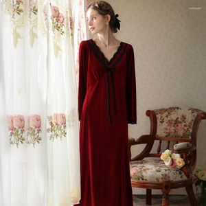Mulheres sleepwear sexy v pescoço veludo noite vestido mulheres inverno estilo francês quente veludo longo robe princesa nightwear vintage nightgowns