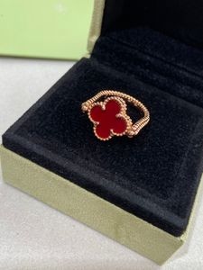 Лучшее дизайнерское кольцо, подарок для женщины, v-золото 18 карат, новое двухстороннее вращающееся кольцо с четырьмя листочками и цветочным мотивом, кольцо из красного нефрита, медальChico, резной цветок с коробкой