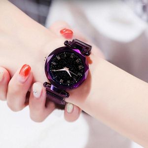 Zegarek na rękę swobodne kobiety romantyczne gwiaździste niebo na nadgarstku Watch samica kwarcowa siatka z magnesem panie okrągłe femme eleganckie