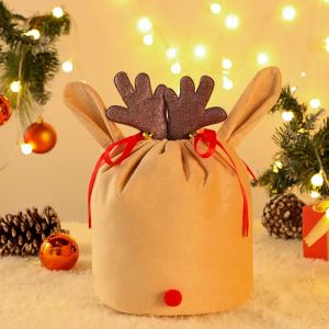 Borsa per regali di Natale con corna di Babbo Natale con coulisse in velluto di renna carina personalizzata all'ingrosso FY5807